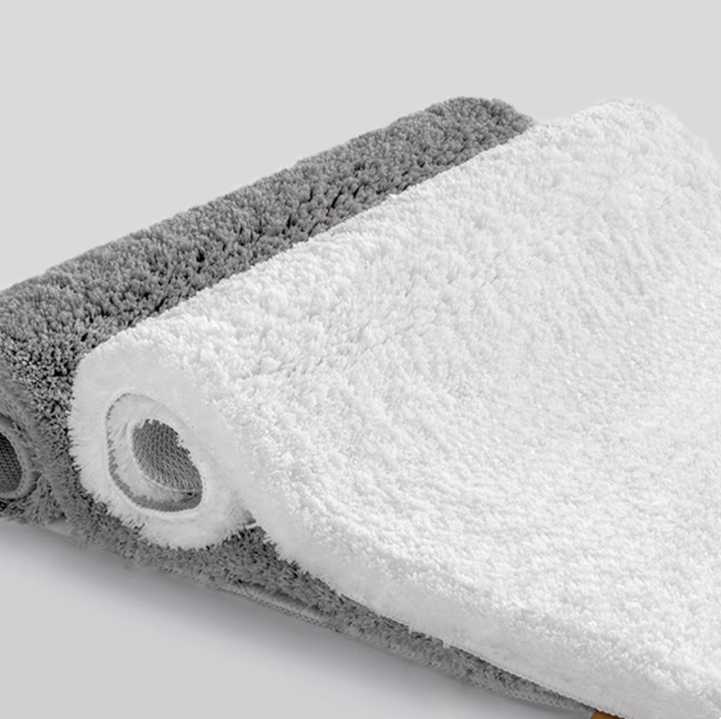 Microfiber floor mat